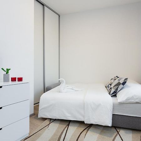 Harfa Apartments Prague Luaran gambar
