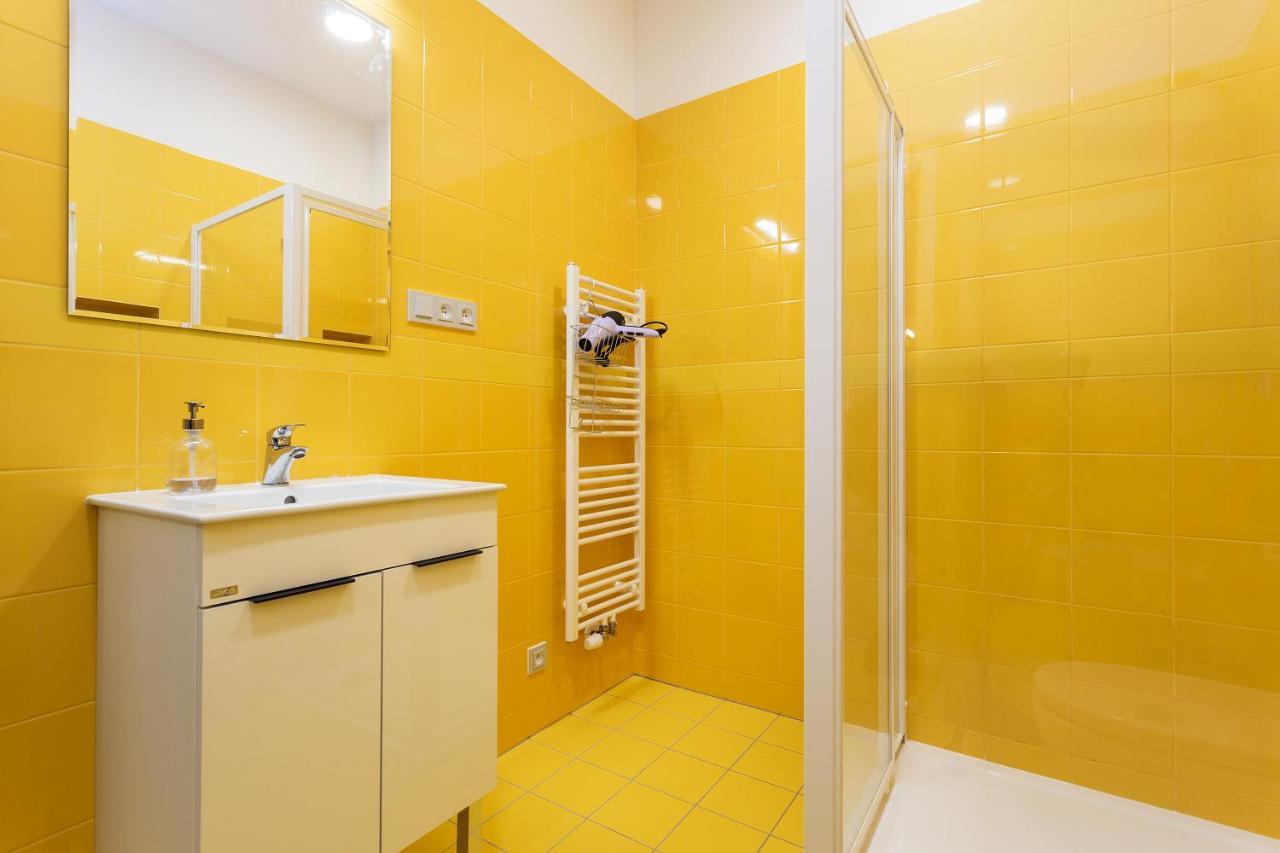 Harfa Apartments Prague Luaran gambar