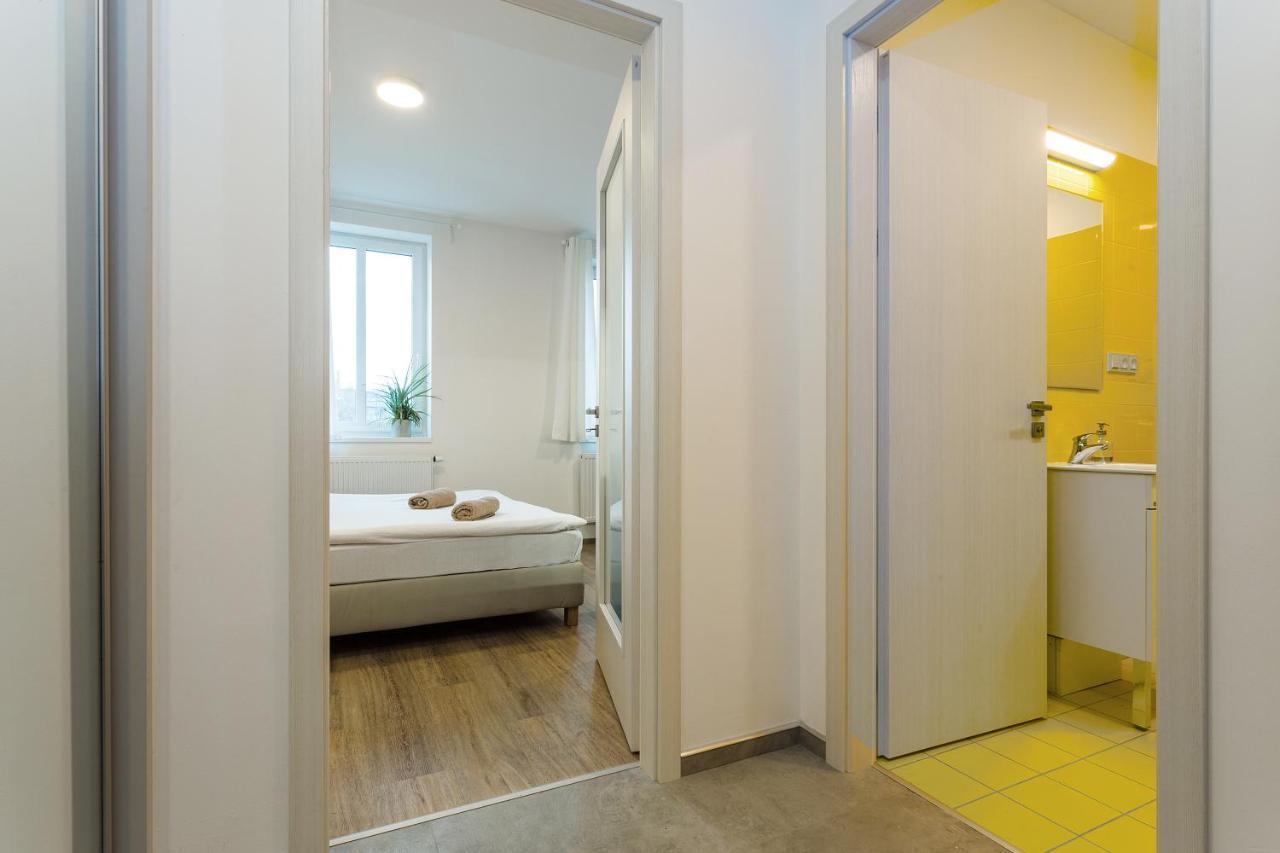 Harfa Apartments Prague Luaran gambar
