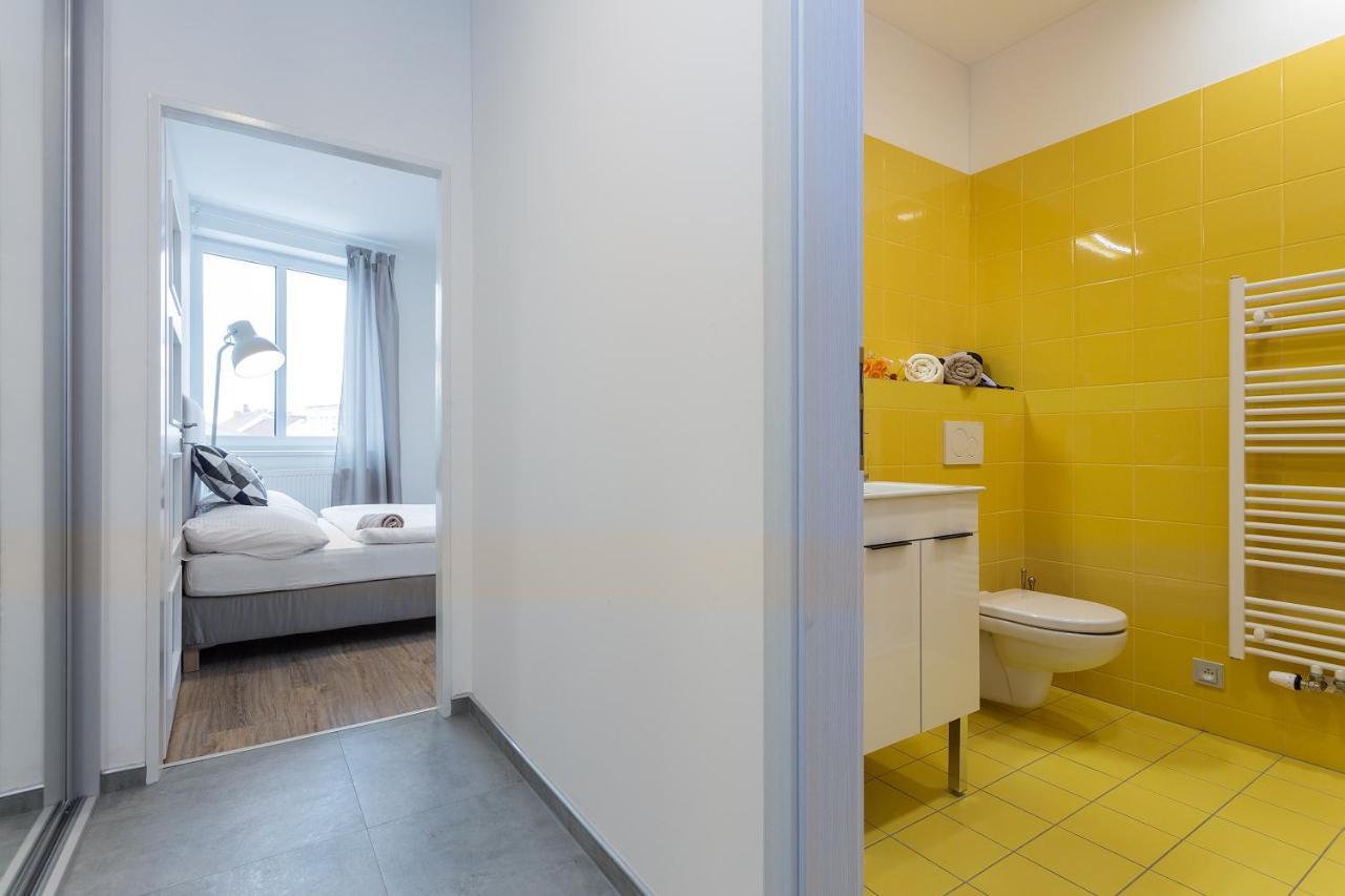 Harfa Apartments Prague Luaran gambar
