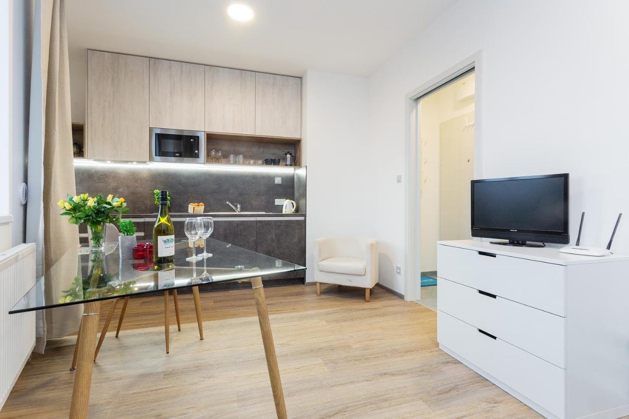 Harfa Apartments Prague Luaran gambar